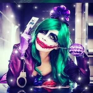 Meet your Posher, Virginia